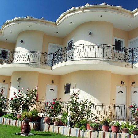 Ilektra Apartments Blue & Red Платария Экстерьер фото