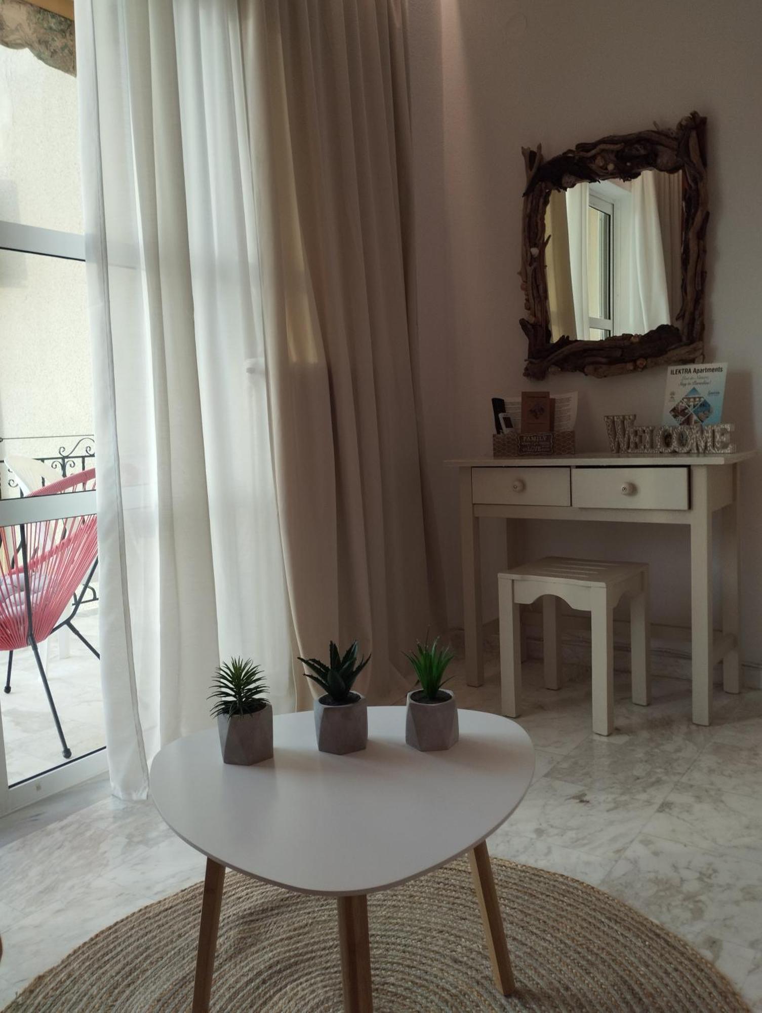Ilektra Apartments Blue & Red Платария Экстерьер фото